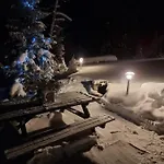 Villa Eraemaajaerven Rannalla Taivalkoskella Jokijärvi