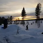 Eraemaajaerven Rannalla Taivalkoskella Jokijärvi