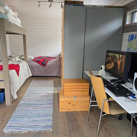 Eraemaajaerven Rannalla Taivalkoskella