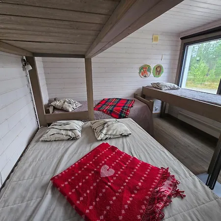 Villa Eraemaajaerven Rannalla Taivalkoskella