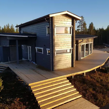 Eraemaajaerven Rannalla Taivalkoskella Villa Jokijärvi