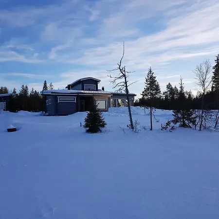 Villa Eraemaajaerven Rannalla Taivalkoskella