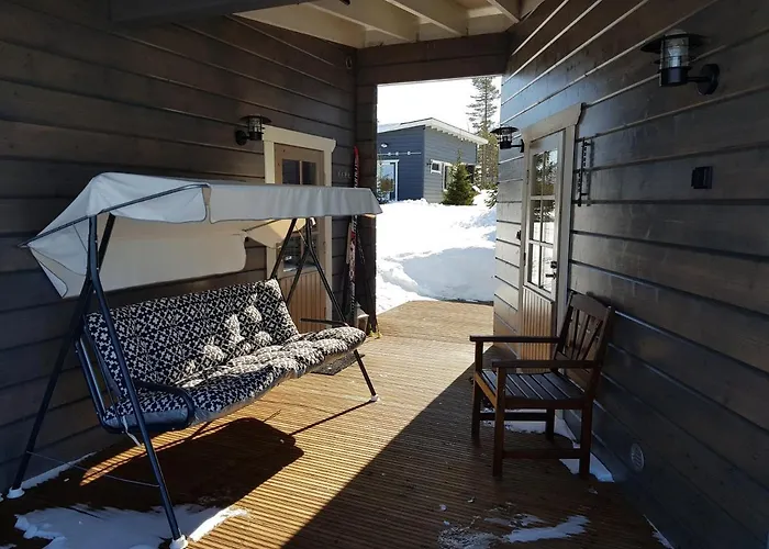 Eraemaajaerven Rannalla Taivalkoskella Вилла Йокиярви