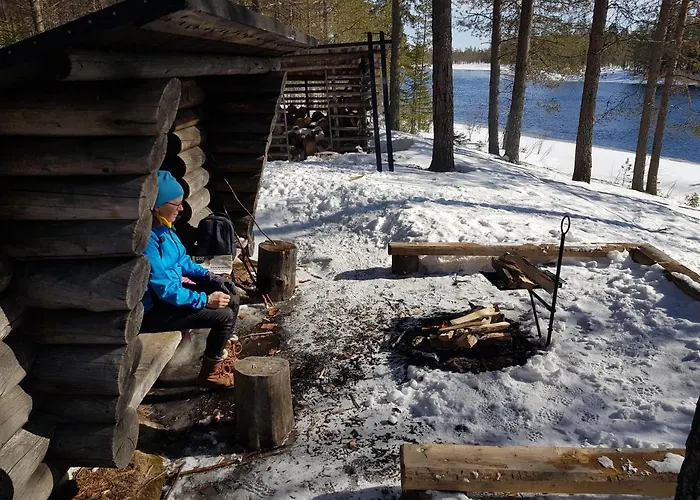 Eraemaajaerven Rannalla Taivalkoskella